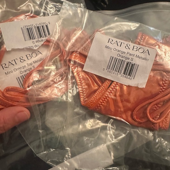 RAT & BOA MIRO ORANGE BIKINI TOP AND BOTTOM
(Set) - Picture 7 of 13